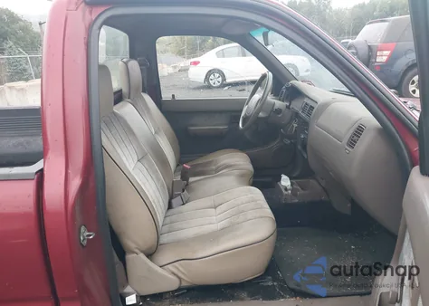 1998 Toyota Tacoma из США, поврежденный, VIN 4TANL42N3WZ120646